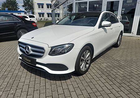 Mercedes-Benz E 220 d 4Matic Avantgarde PanoSD+Multibeam+360GK