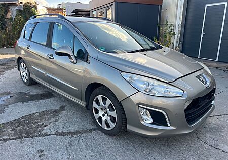 Peugeot 308 SW Active HDi FAP 150 *1.Hand*