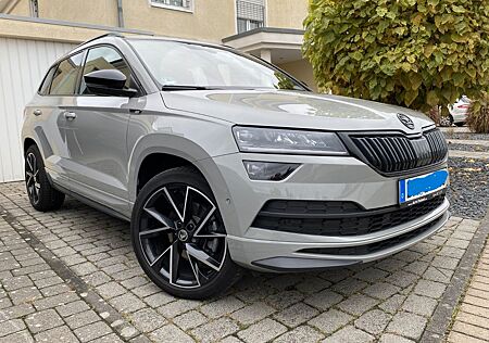 Skoda Karoq gebraucht kaufen Skoda Karoq 2.0l TDI DSG 4x4 SPORTLINE - GRAU