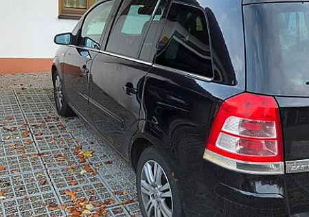 Opel Zafira 1.8 Cosmo Cosmo