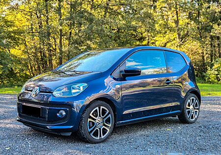 VW Up Volkswagen ! 1.0 75PS. high ! Sitzhz. Pano. Navi.