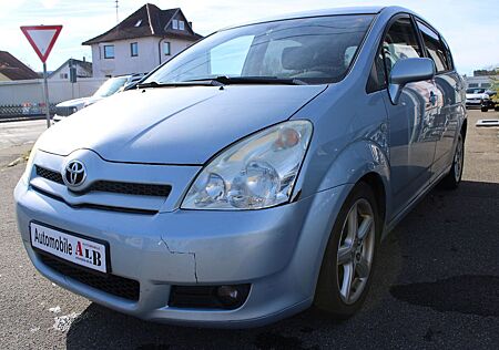 Toyota Corolla Verso 2.2 D-CAT Sol*1.HAND*7-SITZER*AHK*