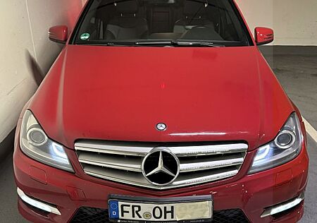 Mercedes-Benz C 300 CDI 4MATIC T BlueEFF. AVANTG. Aut. AVA...
