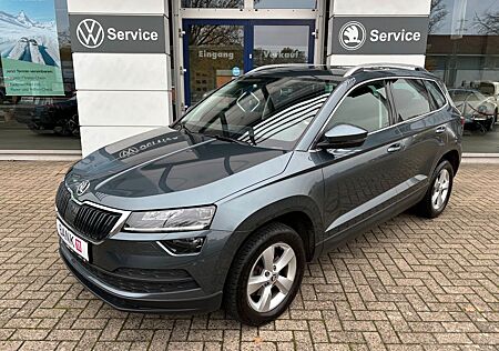 Skoda Karoq Style 1.5 TSI DSG *AHK*Navi*Pano*8-fach*