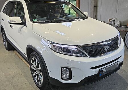 Kia Sorento 2.2 CRDi AWD Spirit Automatik Spirit