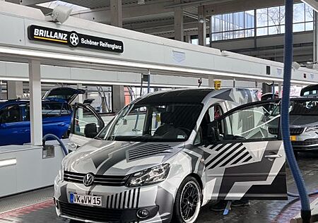 VW Caddy Volkswagen Kasten Zahnriemen u. WAPU neu!