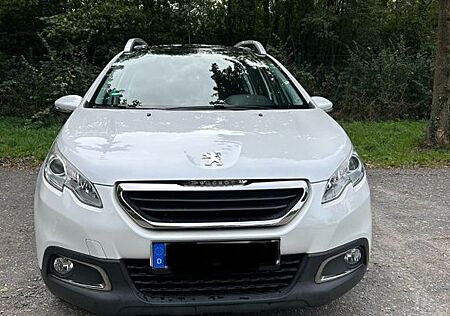 Peugeot 2008 2008sehr gepflegt, wenige Kilometer