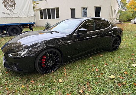 Maserati Ghibli gebraucht kaufen Maserati Ghibli 3.0 V6 430HP GranSport S Q4 S GranSport