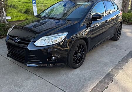 Ford Focus 1,0 EcoBoost 92kW Titanium Titanium