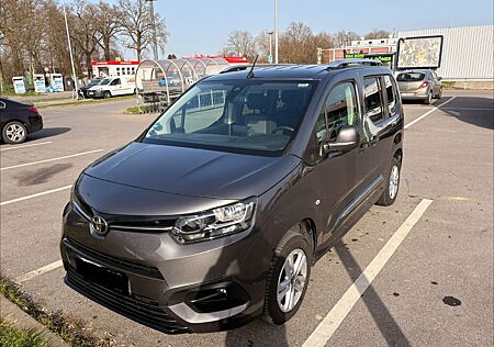 Toyota Pro Ace Proace City 1,5 TeamDeutschland *AHK* *Garantie*
