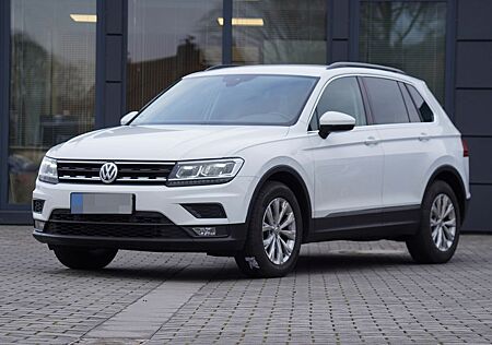 VW Tiguan Volkswagen Comfortline BMT MIT 2 JAHREN GARANTIE !!!