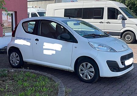 Peugeot 107 Access / 1 Hand /
