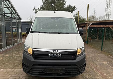 MAN TGE 3.180/Rampe/Trittstufe/8-Sitze