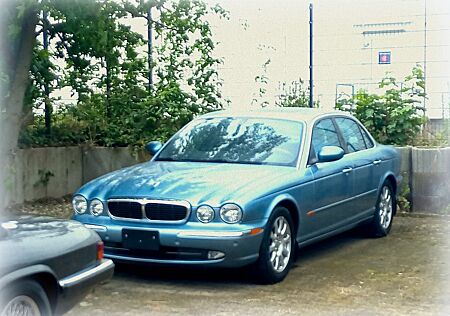 Jaguar XJ8 4.2 Liter -