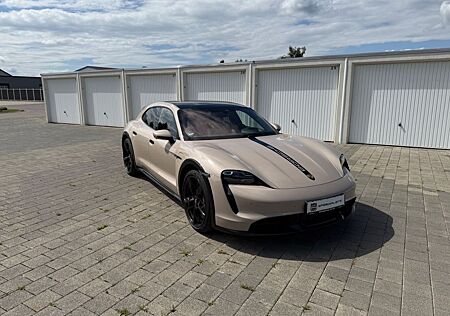 Porsche Taycan Cross Turismo Turbo S Exclusiv Manufaktur