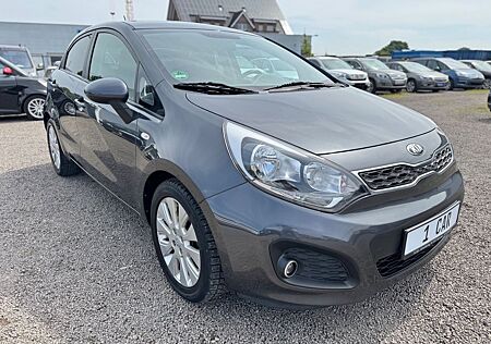 Kia Rio FIFA Edition 1.2 1st HAND*Navi*Scheckheft*TP