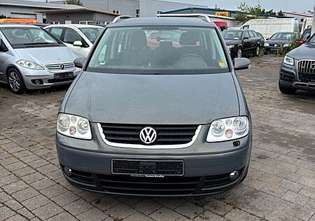 VW Touran Volkswagen Trendline