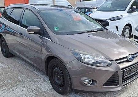 Ford Focus 1.6l Turnier*2.Hand*Fronthzg*Sitzhzg*