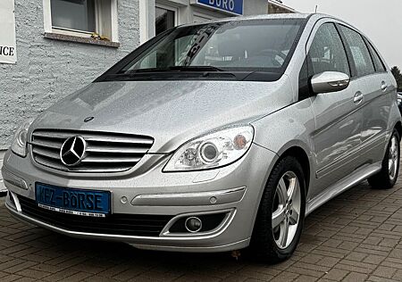 Mercedes-Benz B 200 B200 *2. Hand*Automatik*Navi*Klimaautom*