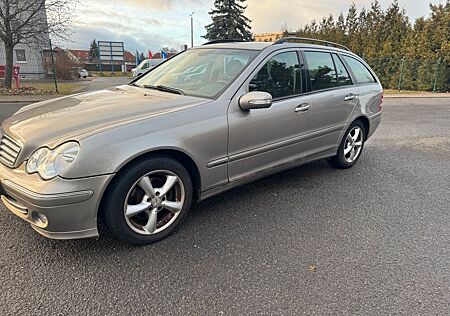 Mercedes-Benz C 180 KOMPRESSOR T ELEGANCE