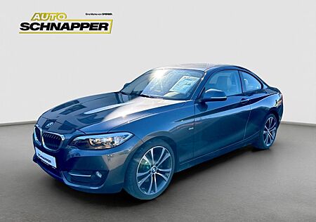 BMW 220 i Coupe - LENKR.HEIZ-PDC-SHZ- NAVI -TEMP-LED