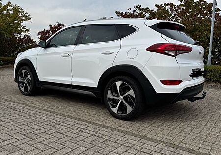 Hyundai Tucson blue 1.7 CRDi DCT Style 2WD Style