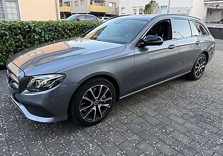 Mercedes-Benz E 400 T 4Matic Avantgarde*Burmester*HeadUp*AHK