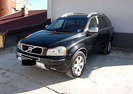 Volvo XC 90 XC90 D5 AWD Geartronic Summum DVD-Kino Exklusiv