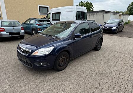 Ford Focus 1,6 Viva Blau Viva