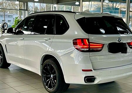 BMW X5 xDrive25d-M-Paket STH/HUD/PANO/AHK/MEMORY