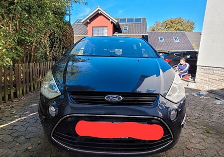 Ford S-Max 2,0 TDCi 103kW DPF Titanium X PowerShi...