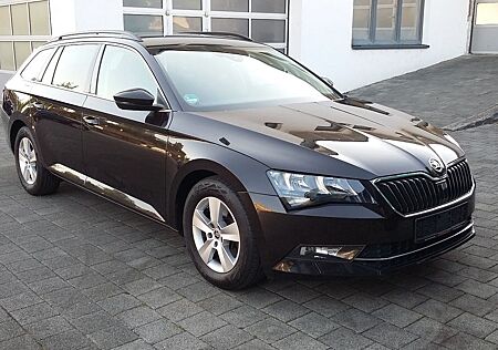 Skoda Superb 2.0 TDI DSG Ambition Combi