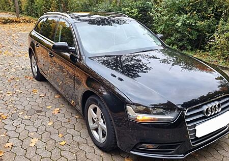 Audi A4 2.0 TDI Vollständig Lesen!