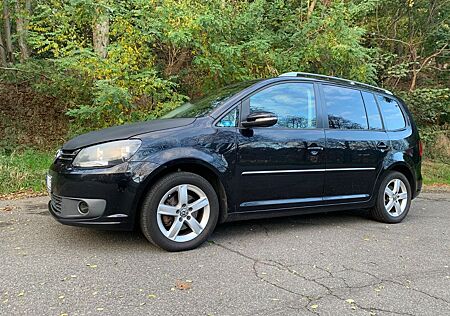 VW Touran Volkswagen 1.6 TDI Comfortline