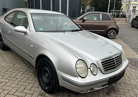 Mercedes-Benz CLK 230 KOMPRESSOR ELEGANCE*Automatik*Klima