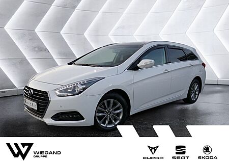 Hyundai i40 cw 1.7 blue Trend KLIMA PDC SHZ NAVI FACEL.