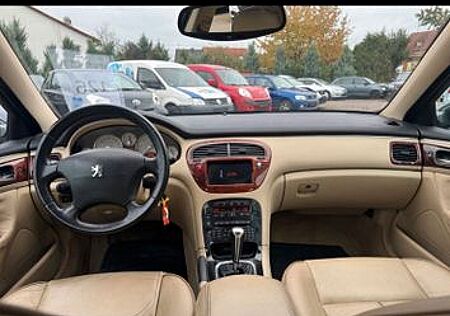 Peugeot 607 Platinum V6 HDi FAP 205 Automatik Platinum