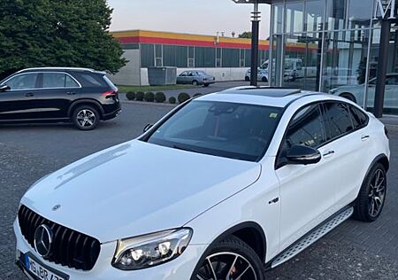 Mercedes-Benz GLC 43 AMG Mercedes-AMG /Pano/Burmester/21Zoll