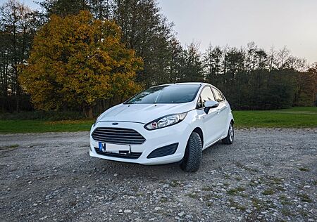 Ford Fiesta 1,0 SYNC Edition Winterpaket