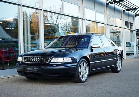 Audi S8 4.2 V8 Quattro XEN/NAVI/MMRY/AUTOMATIK/LEDER