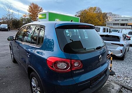 VW Tiguan Volkswagen 2.0 TSI 147 kW AutomatikSport & Style...