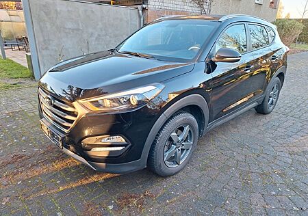 Hyundai Tucson blue 1.6 GDI Premium 2WD Classic