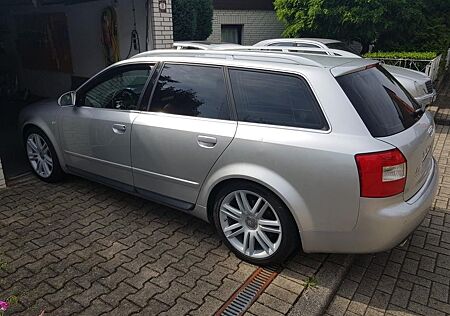 Audi S4 4.2 quattro tiptronic Avant - B7 S-Line AF