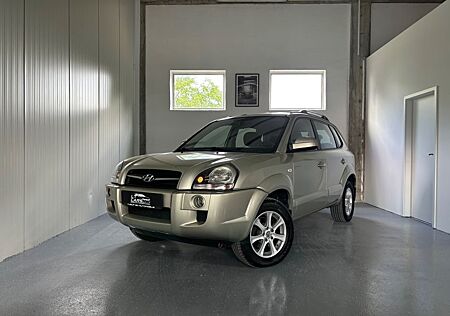 Hyundai Tucson 2.0 GLS 4WD AHK/Tempomat/SHZ/Klimaaut./