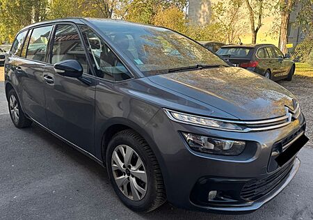 Citroën C4 Spacetourer Grand 130 HDI 7Si 7900,- netto