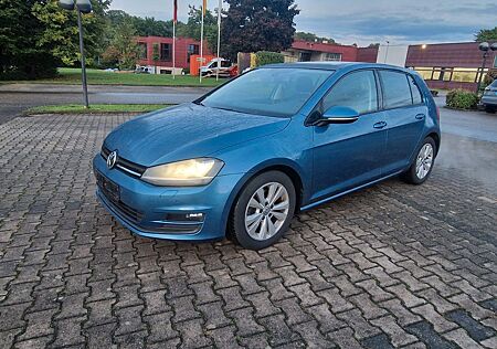VW Golf Volkswagen VII Lim. Comfortline BMT