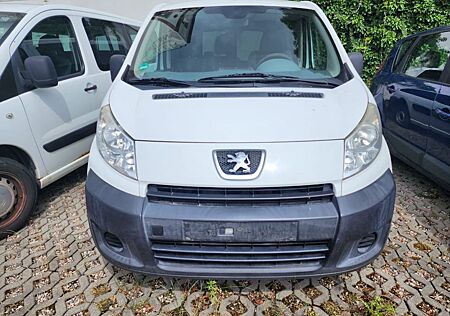 Peugeot Expert 2.0 5Sitzer