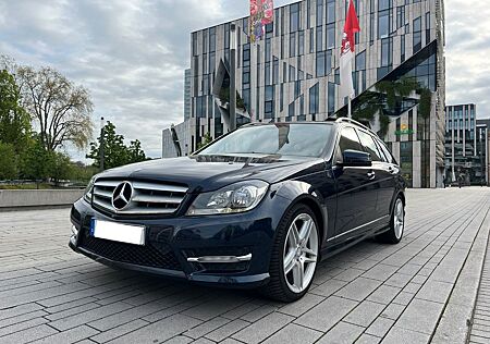 Mercedes-Benz C 180 Gepflegte Mercedes C180 AMG Sportpaket Carplay