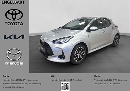 Toyota Yaris 1.5 Hybrid Team Deutschland Comfort Paket