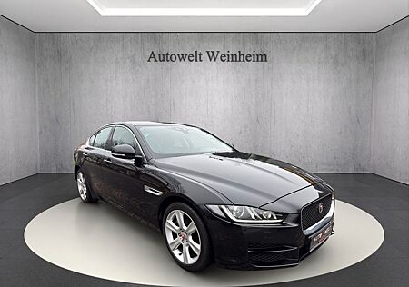 Jaguar XE °PRESTIGE°NAV°BI-XENON°LEDER°SHZ°MEMORY°LIMO°